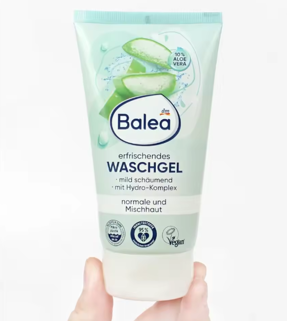 Pembersih Wajah Balea Jerman dengan Ekstrak Teratai & Lidah Buaya 150ml