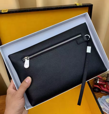 33222-1 Handcrafted Men's Bag, Luxury Brand Genuine Leather Clutch, Top-Grain Cowhide Casual Wallet, Business Briefcase, Holiday Gift.